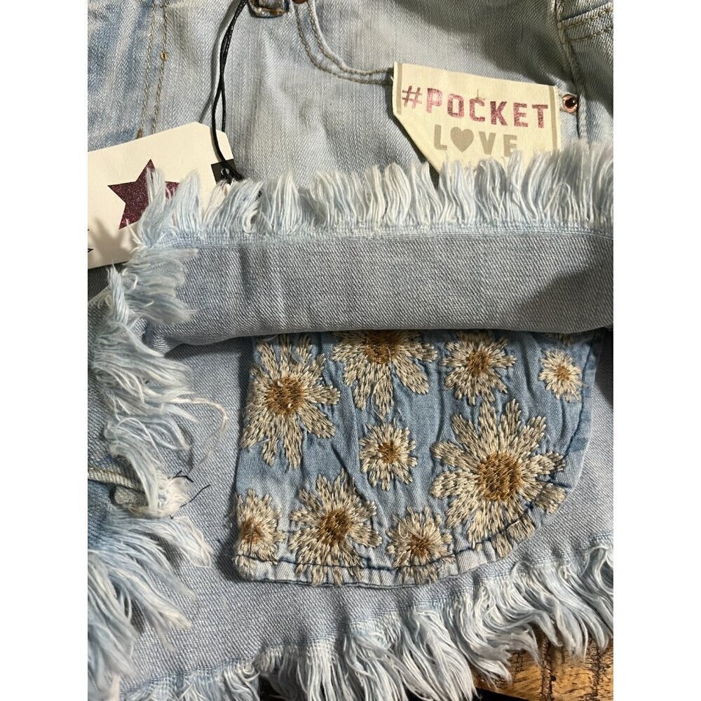 VANILLA STAR Distressed Light Blue Embroidered Pocket Hi-Low Jean Shorts 11 - Picture 4 of 8
